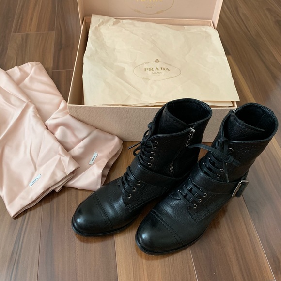 Prada combat boots - Picture 2 of 5